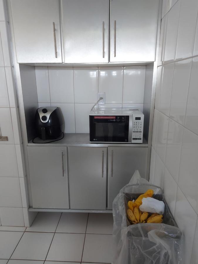 Apartamento Em Guarajuba 200M Da Praia Camaçari Exterior foto